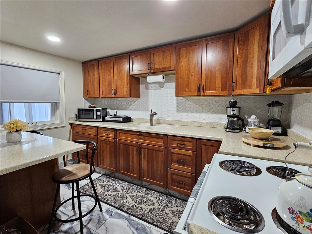 714 Blandina Street, Utica, New York image 16