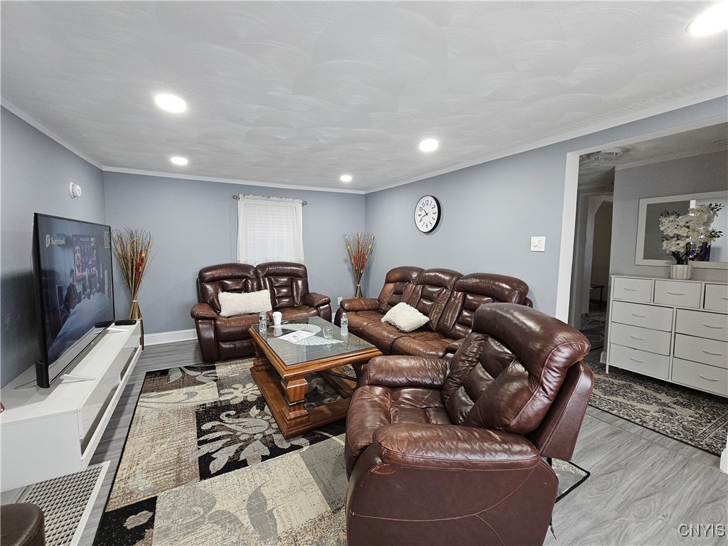 714 Blandina Street, Utica, New York image 6