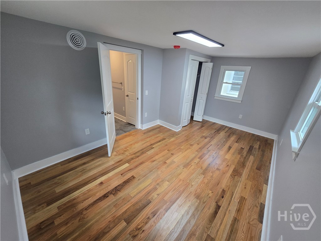 14 W Back Street