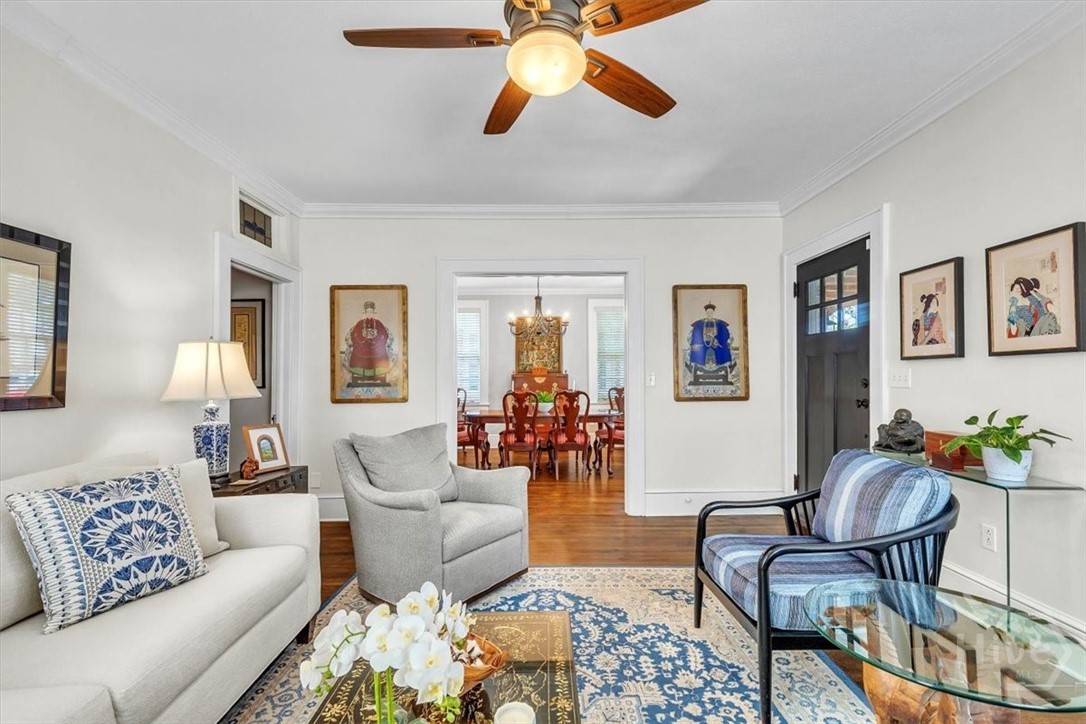 217 E 54th Street