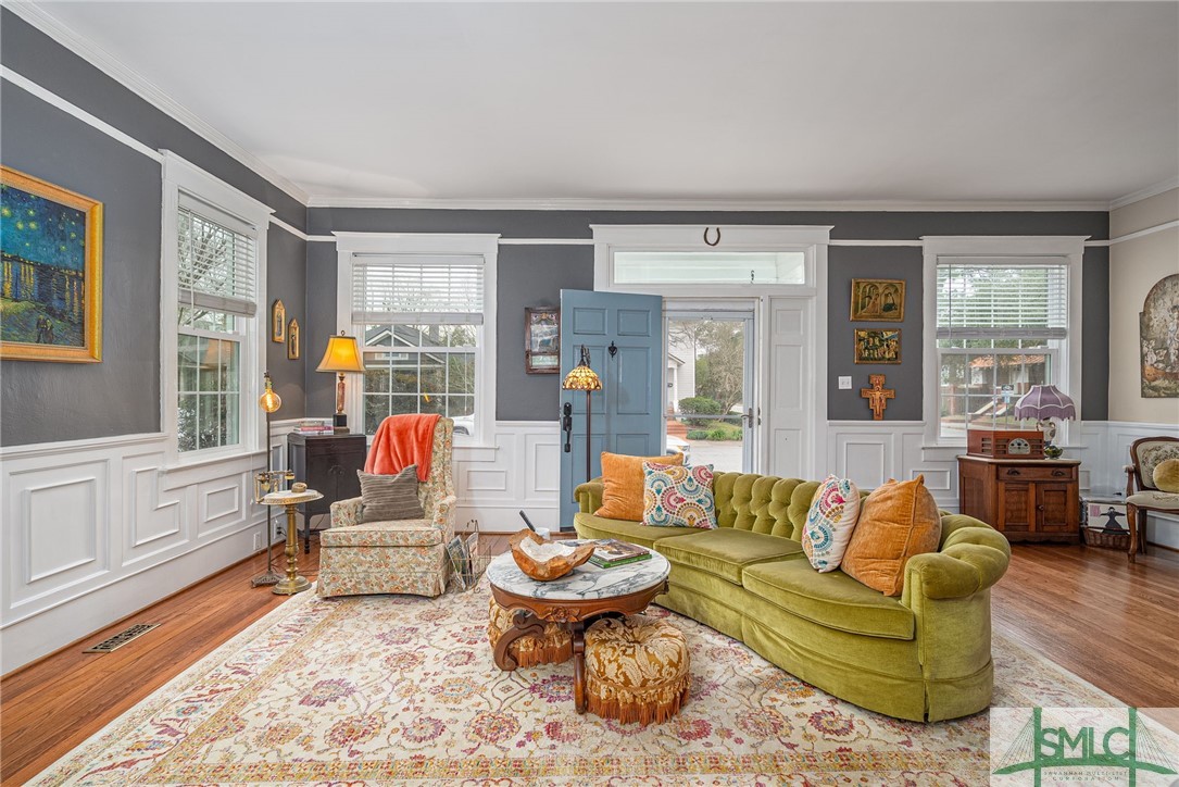 202 E 49th Street