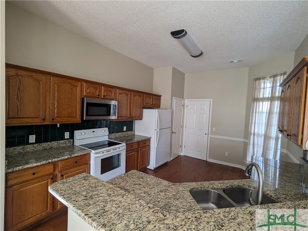 550 Laurenburg Drive
