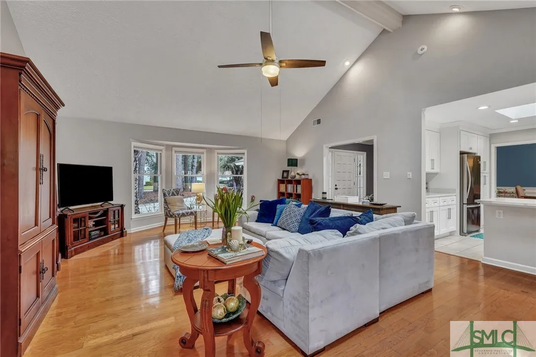 Savannah, Georgia 31411, United States, 4 Bedrooms Bedrooms, ,2 BathroomsBathrooms,Residential,Active,1445