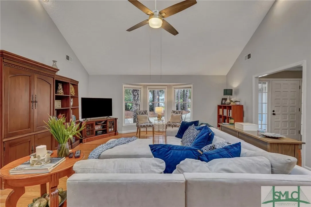 Savannah, Georgia 31411, United States, 4 Bedrooms Bedrooms, ,2 BathroomsBathrooms,Residential,Active,1445