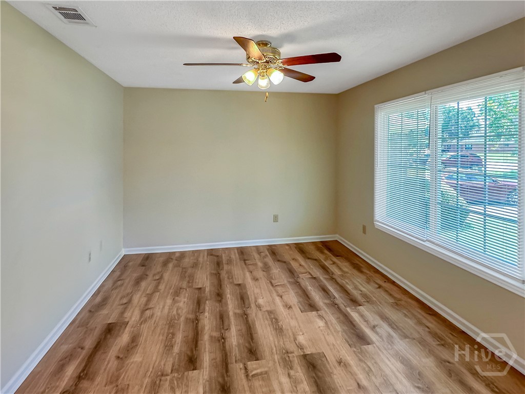 406 Riverview Drive