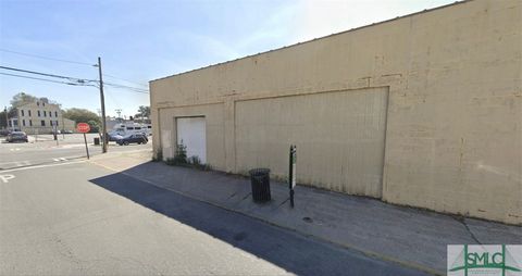 215 E Congress Street Savannah GA 31401