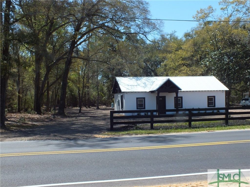 listing image 0
