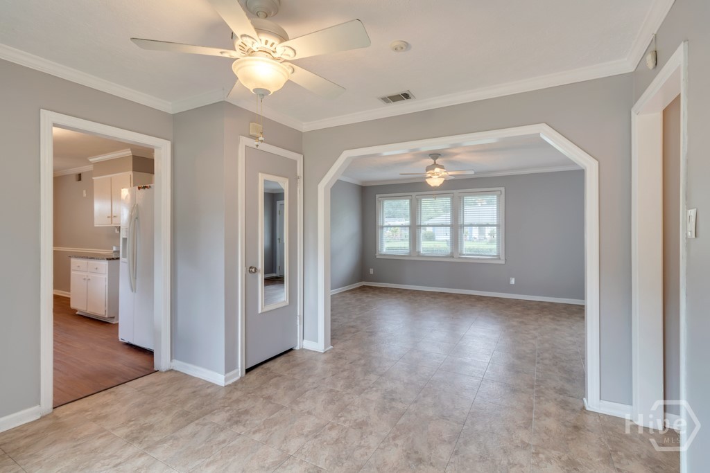 319 Tanglewood Road