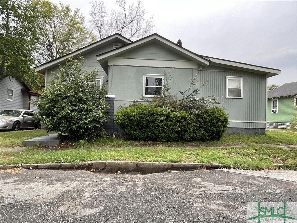 listing image 0