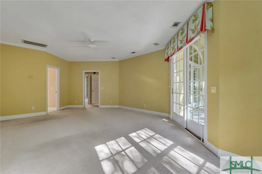 Savannah, Georgia 31411, United States, 4 Bedrooms Bedrooms, ,5 BathroomsBathrooms,Residential,Pending,23206