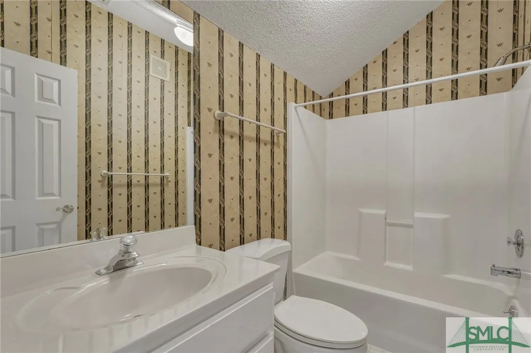 Savannah, Georgia 31411, United States, 4 Bedrooms Bedrooms, ,5 BathroomsBathrooms,Residential,Pending,23206