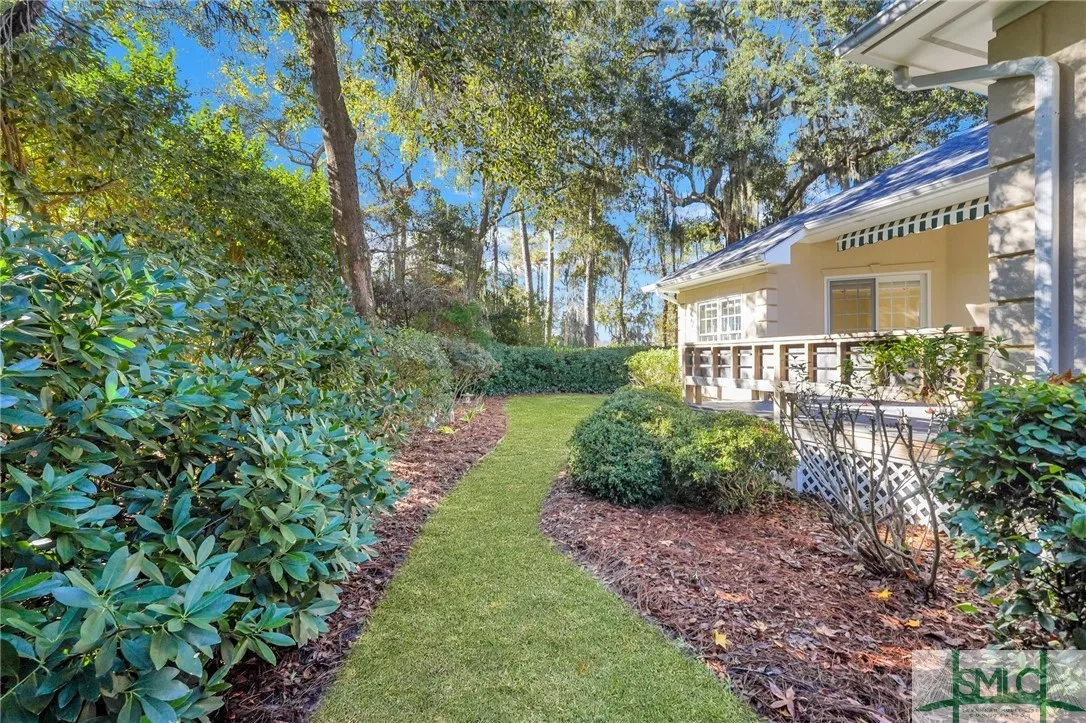 Savannah, Georgia 31411, United States, 4 Bedrooms Bedrooms, ,5 BathroomsBathrooms,Residential,Pending,23206