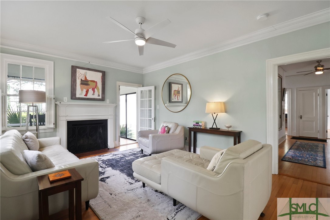 405 E 55th Street