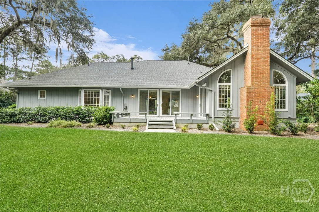 Savannah, Georgia 31411, United States, 4 Bedrooms Bedrooms, ,4 BathroomsBathrooms,Residential,Pending,215915