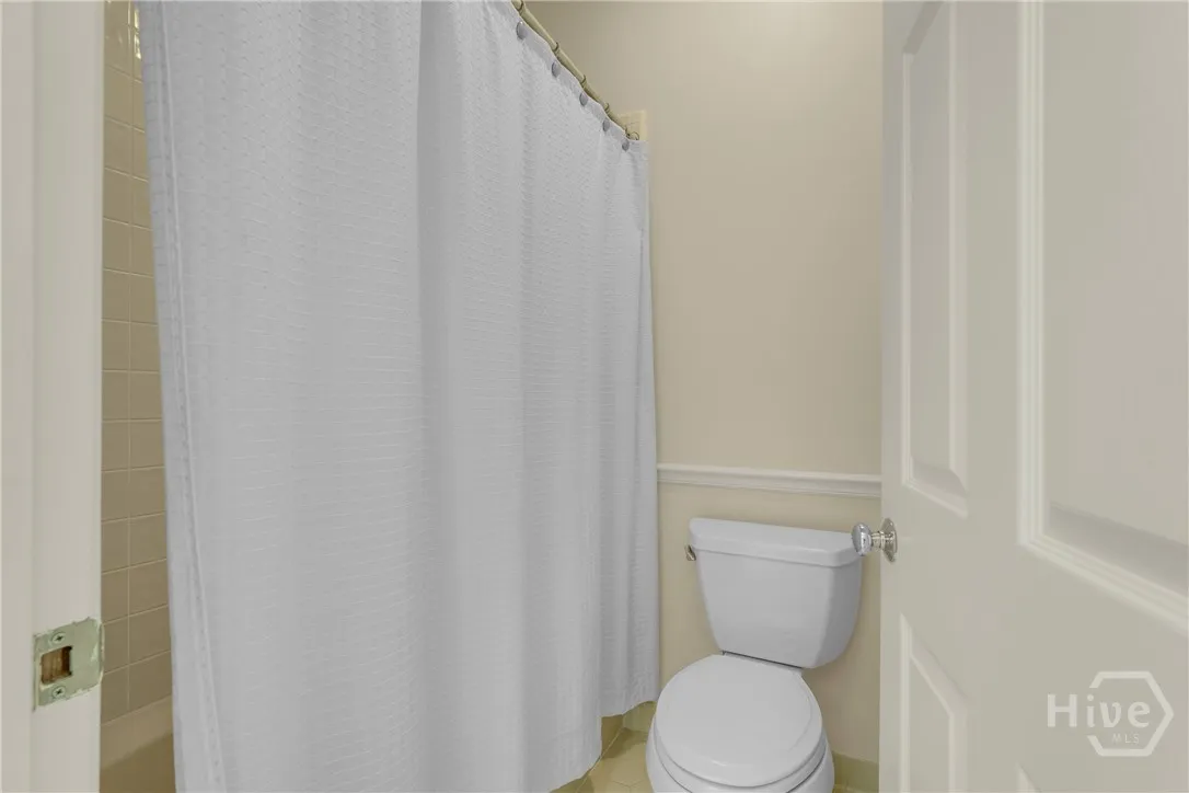 Savannah, Georgia 31411, United States, 4 Bedrooms Bedrooms, ,4 BathroomsBathrooms,Residential,Pending,215915