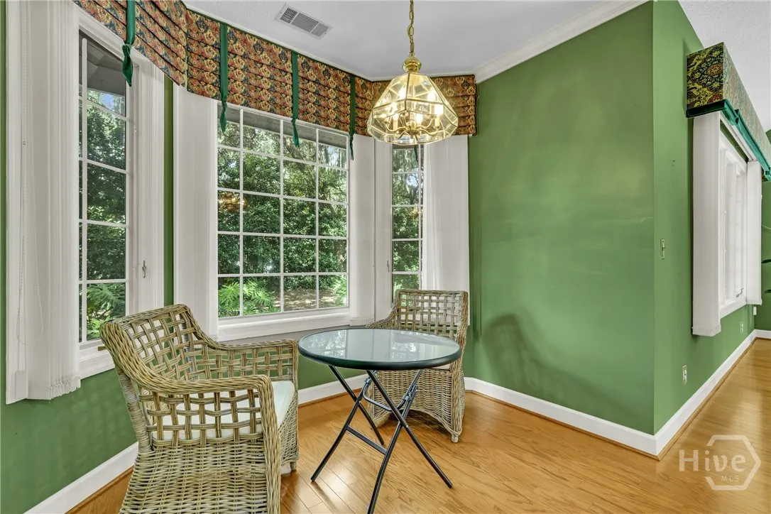 Savannah, Georgia 31411, United States, 4 Bedrooms Bedrooms, ,4 BathroomsBathrooms,Residential,Pending,215915