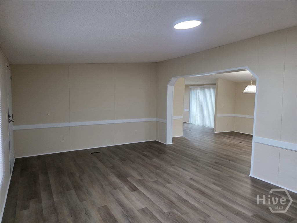 311 Mockingbird Drive