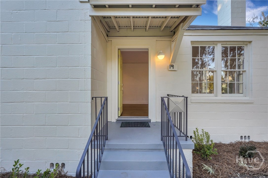 19 Palm Avenue