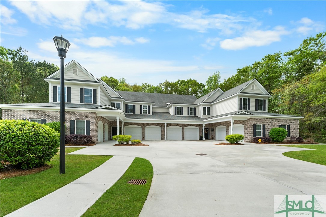 1203 Woodside Ridge