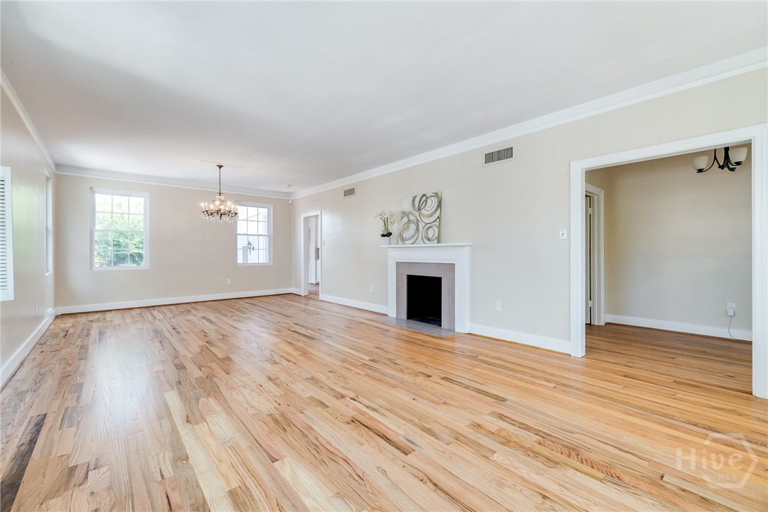 606 E 54th Street