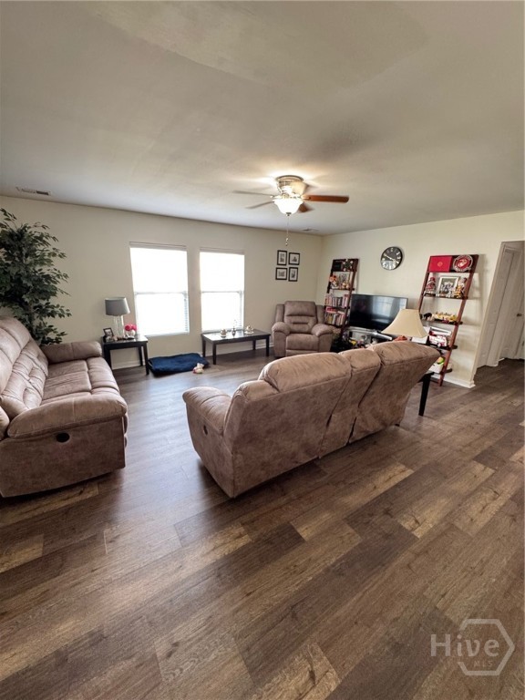 320 Grasslands Drive