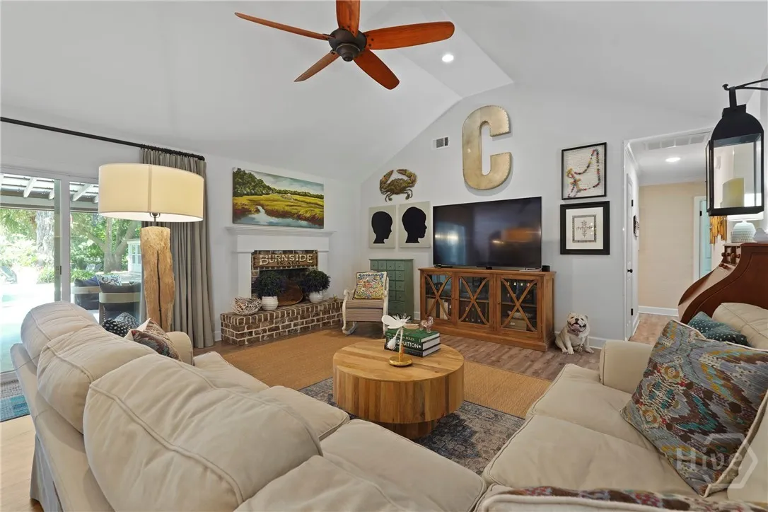 Savannah, Georgia 31406, United States, 4 Bedrooms Bedrooms, ,4 BathroomsBathrooms,Residential,Active,163744