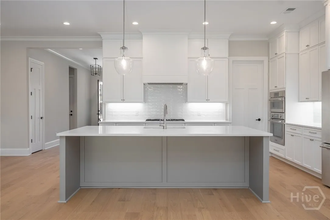 Savannah, Georgia 31411, United States, 4 Bedrooms Bedrooms, ,4 BathroomsBathrooms,Residential,Active,131055