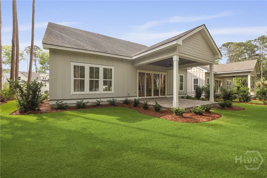 Savannah, Georgia 31411, United States, 4 Bedrooms Bedrooms, ,4 BathroomsBathrooms,Residential,Active,131055