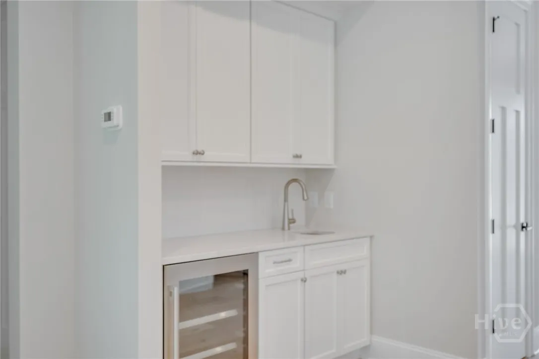 Savannah, Georgia 31411, United States, 4 Bedrooms Bedrooms, ,4 BathroomsBathrooms,Residential,Active,131055