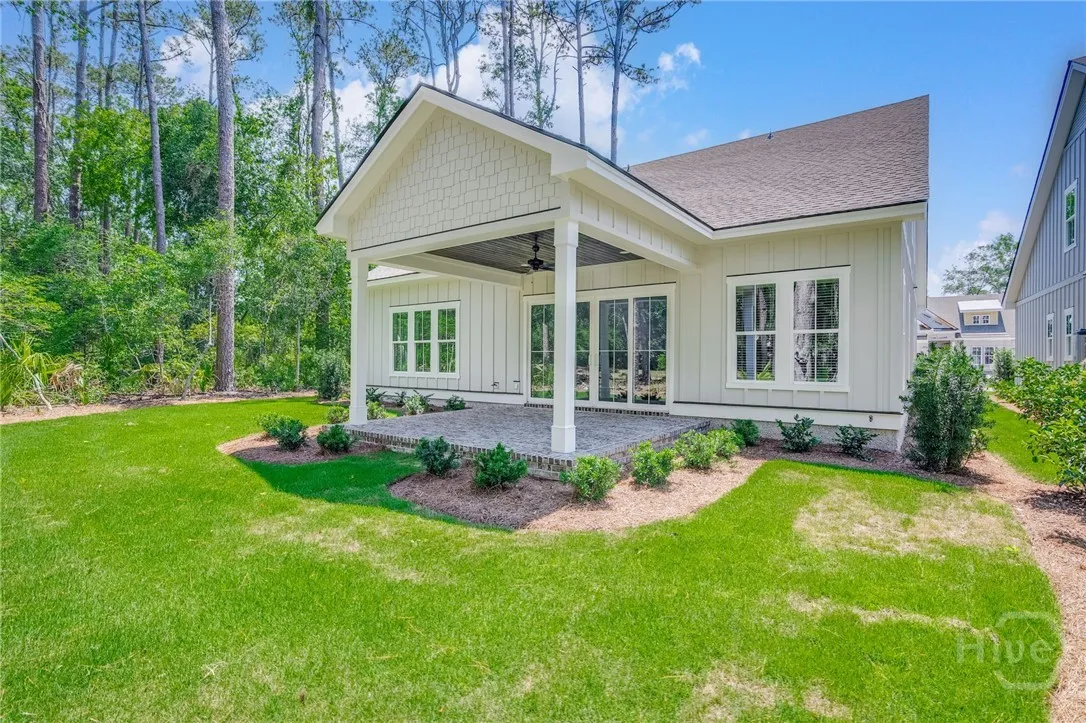 Savannah, Georgia 31411, United States, 4 Bedrooms Bedrooms, ,4 BathroomsBathrooms,Residential,Active,131055