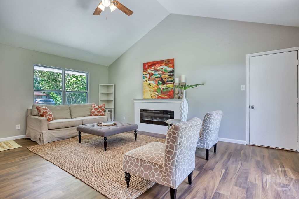 1522 Marcy Circle