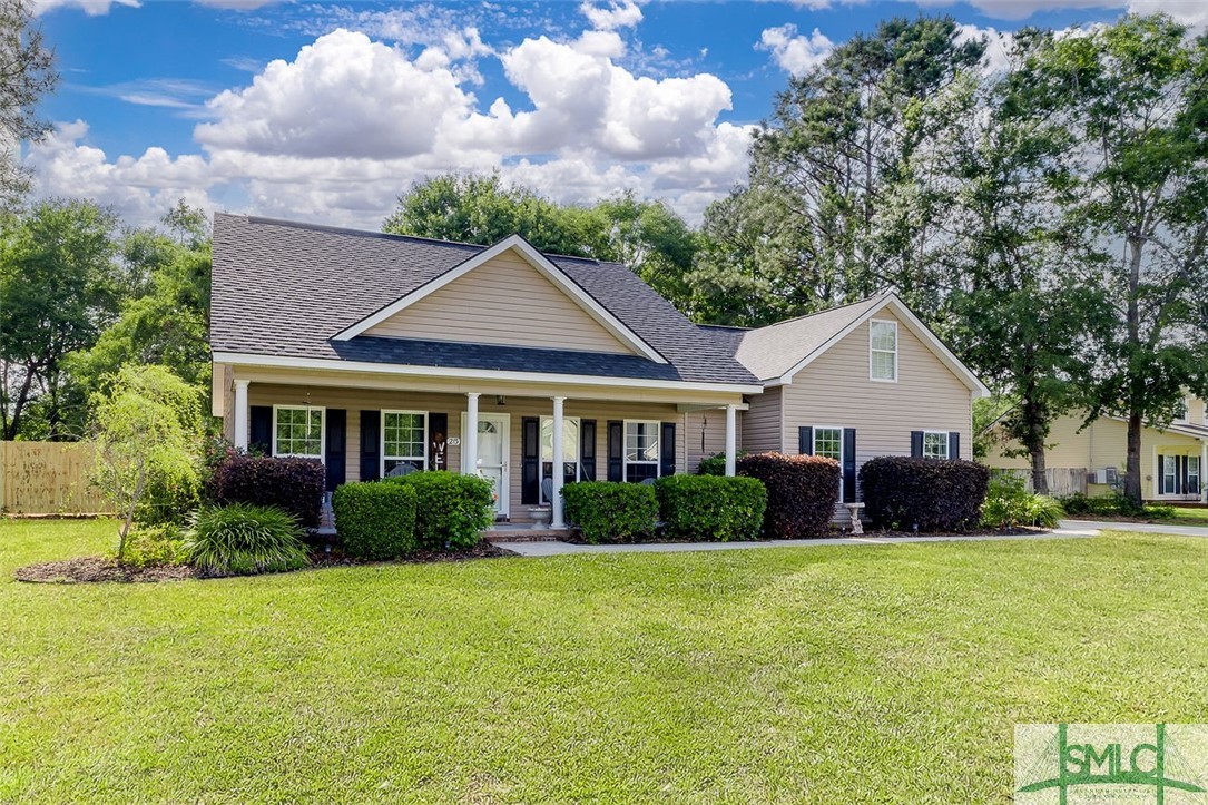 213 Rosehill Drive E