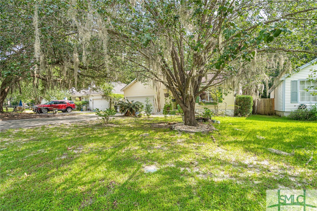 Photo 8 of 50 of 208 Sugar Mill Drive house