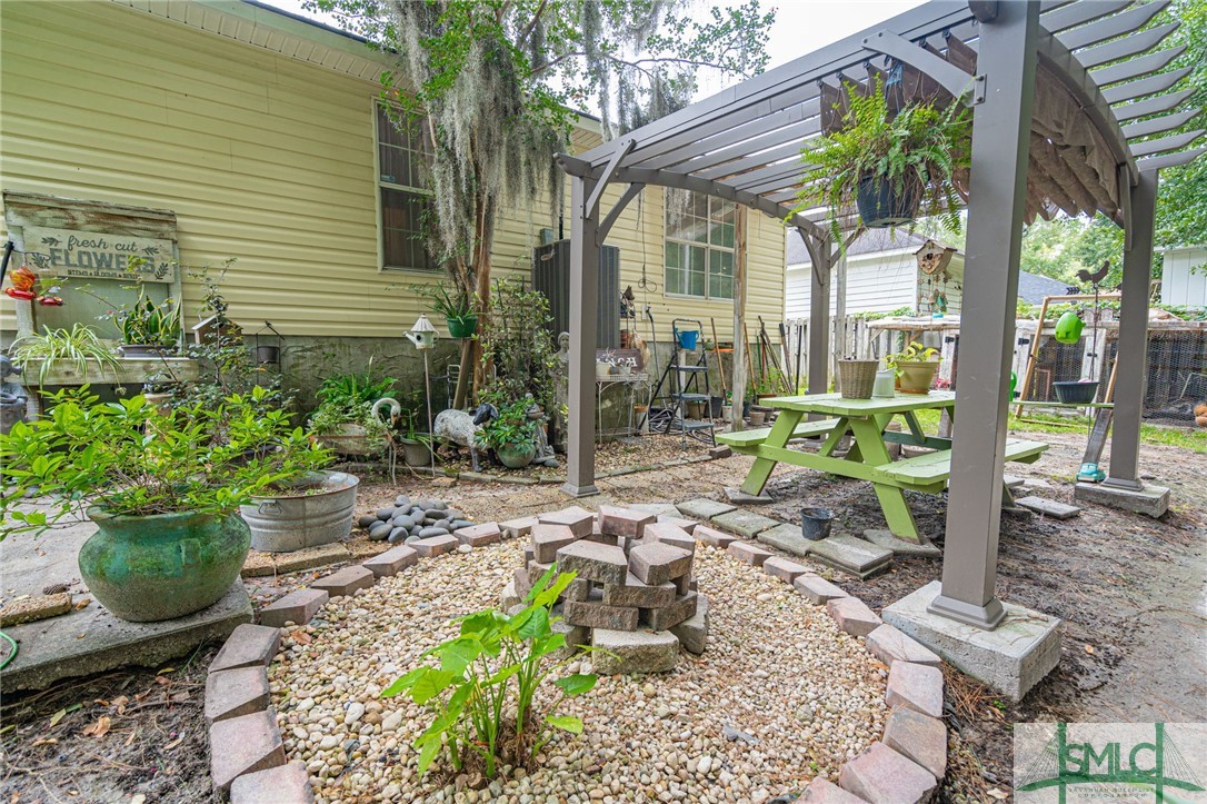 Photo 16 of 50 of 208 Sugar Mill Drive house