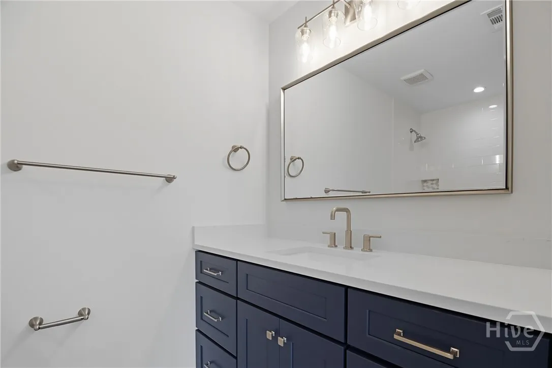 Savannah, Georgia 31411, United States, 5 Bedrooms Bedrooms, ,5 BathroomsBathrooms,Residential,Active,225543