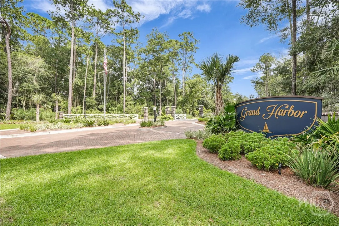 Savannah, Georgia 31411, United States, 5 Bedrooms Bedrooms, ,5 BathroomsBathrooms,Residential,Active,225543