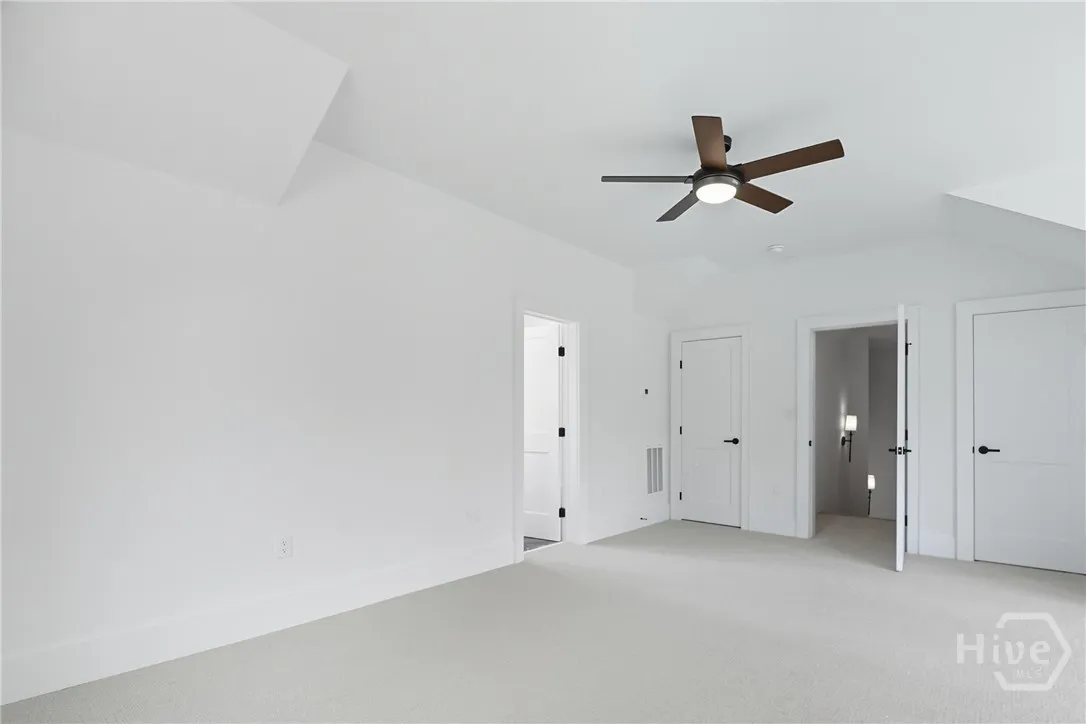 Savannah, Georgia 31411, United States, 5 Bedrooms Bedrooms, ,5 BathroomsBathrooms,Residential,Active,225543