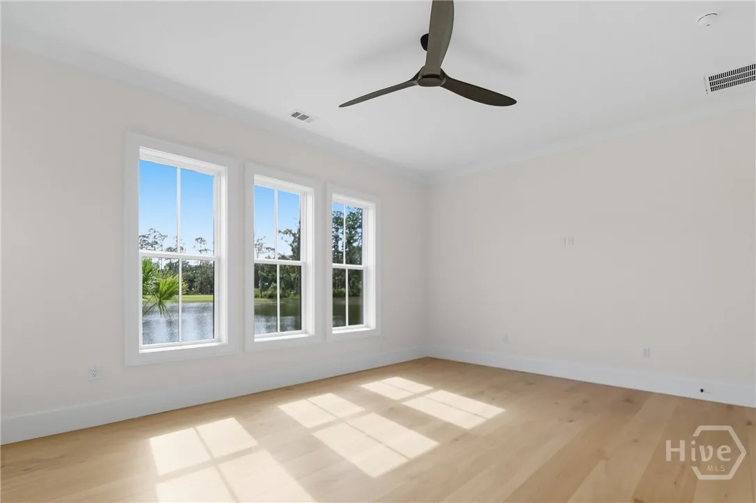 Savannah, Georgia 31411, United States, 5 Bedrooms Bedrooms, ,5 BathroomsBathrooms,Residential,Active,225543