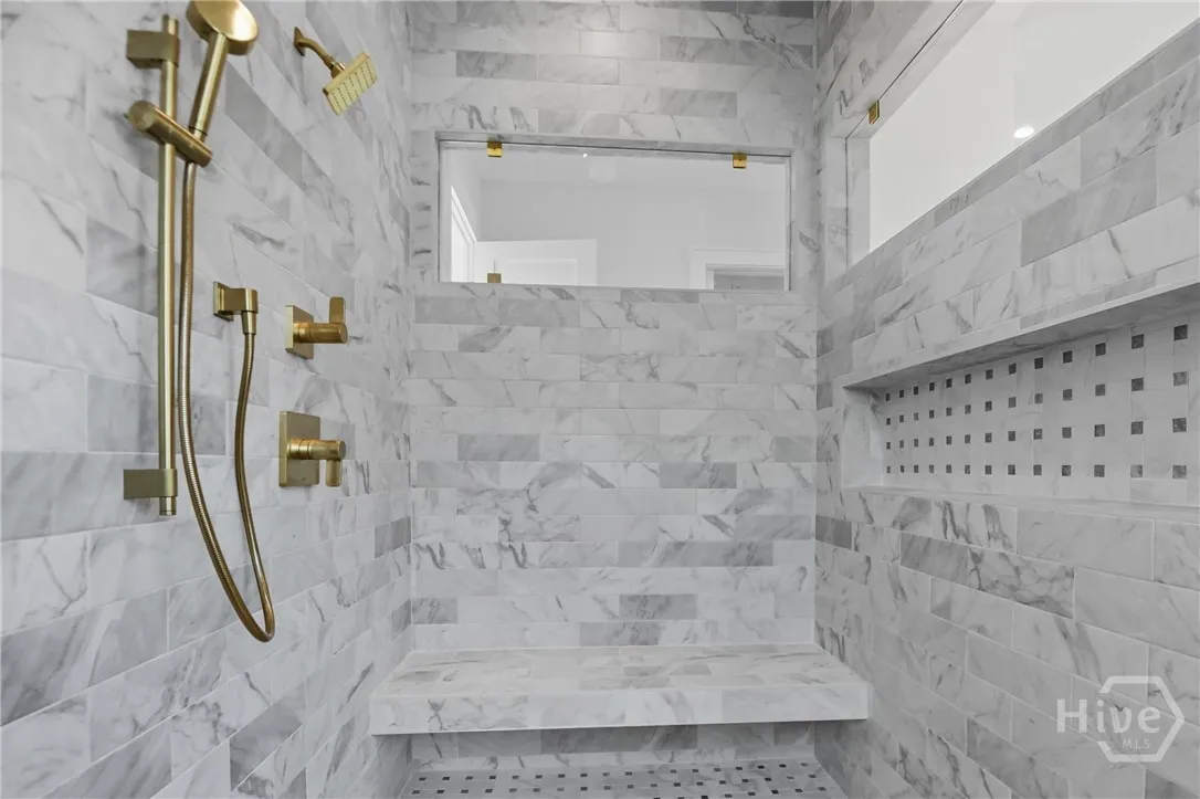 Savannah, Georgia 31411, United States, 5 Bedrooms Bedrooms, ,5 BathroomsBathrooms,Residential,Active,91924