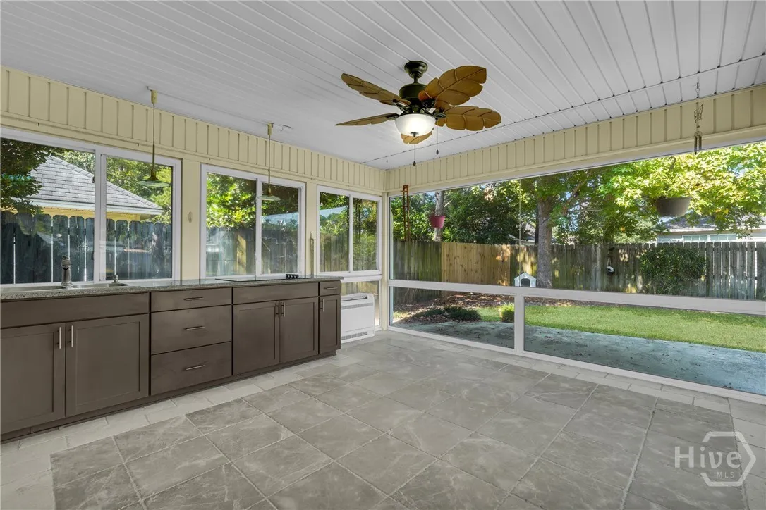 Savannah, Georgia 31419, United States, 4 Bedrooms Bedrooms, ,3 BathroomsBathrooms,Residential,Pending,215418