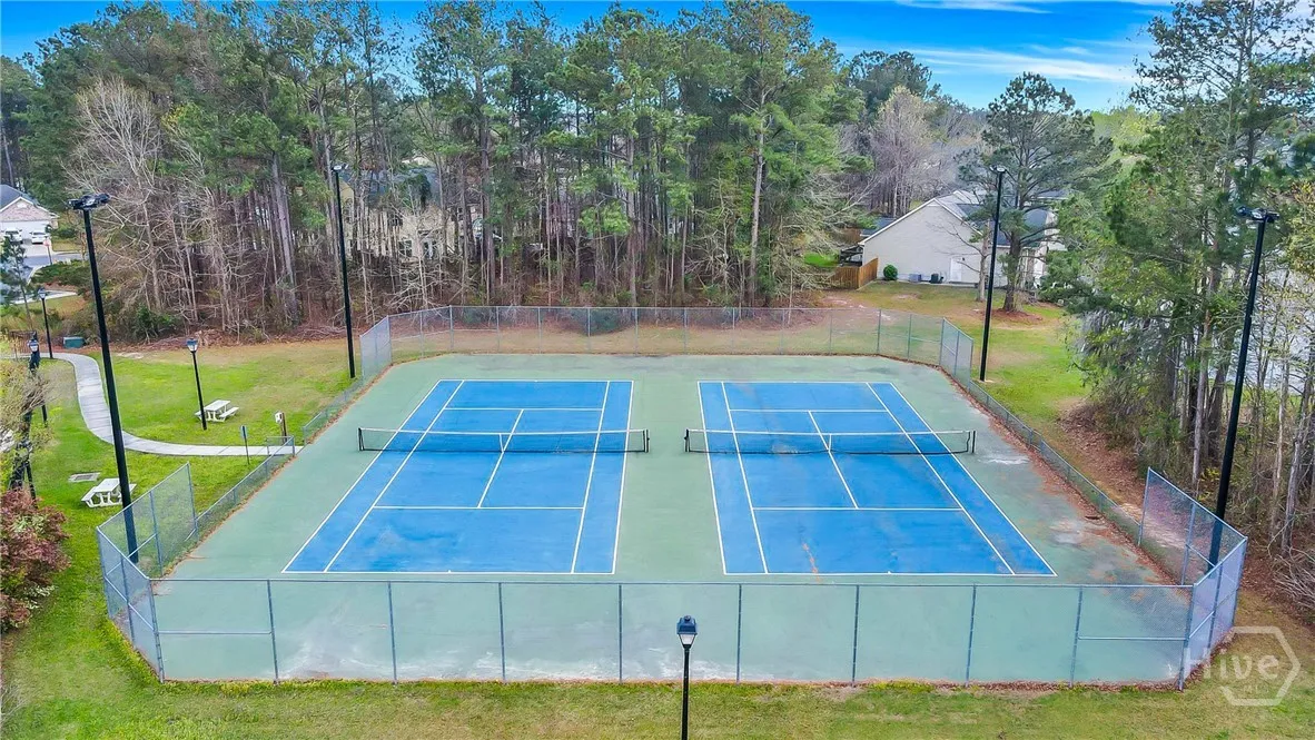 Savannah, Georgia 31419, United States, 4 Bedrooms Bedrooms, ,3 BathroomsBathrooms,Residential,Pending,215418