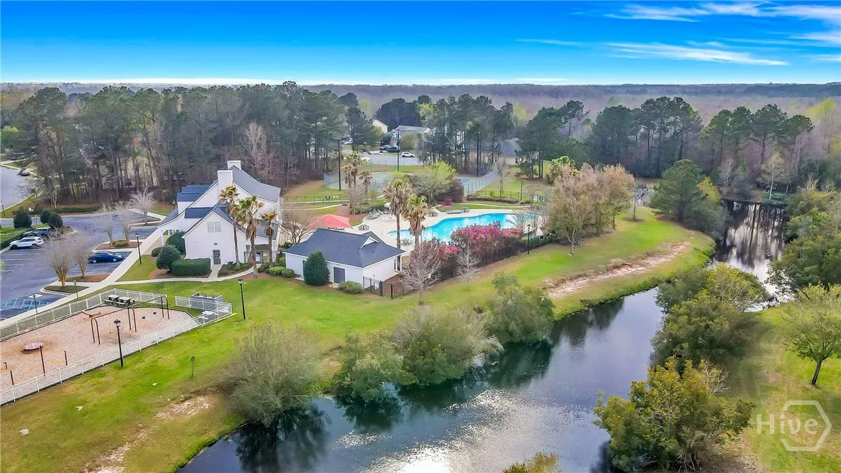 Savannah, Georgia 31419, United States, 4 Bedrooms Bedrooms, ,3 BathroomsBathrooms,Residential,Pending,215418