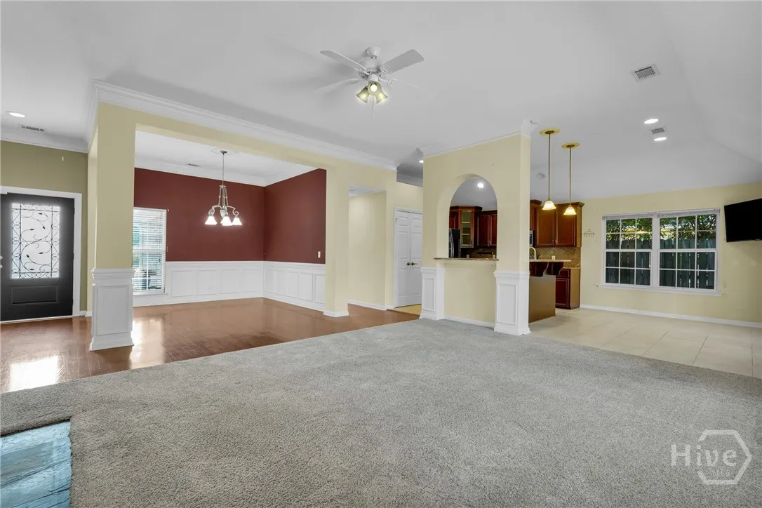 Savannah, Georgia 31419, United States, 4 Bedrooms Bedrooms, ,3 BathroomsBathrooms,Residential,Pending,215418