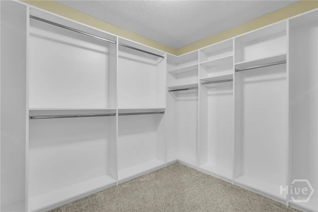 Savannah, Georgia 31419, United States, 4 Bedrooms Bedrooms, ,3 BathroomsBathrooms,Residential,Pending,215418