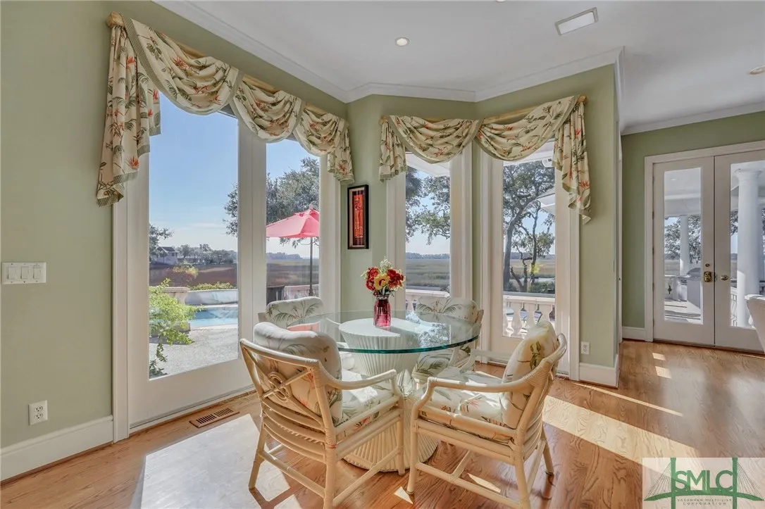 Savannah, Georgia 31411, United States, 4 Bedrooms Bedrooms, ,5 BathroomsBathrooms,Residential,Active,4870