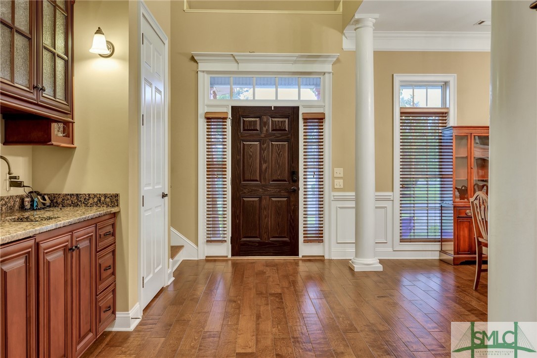 21 Crestwood Drive