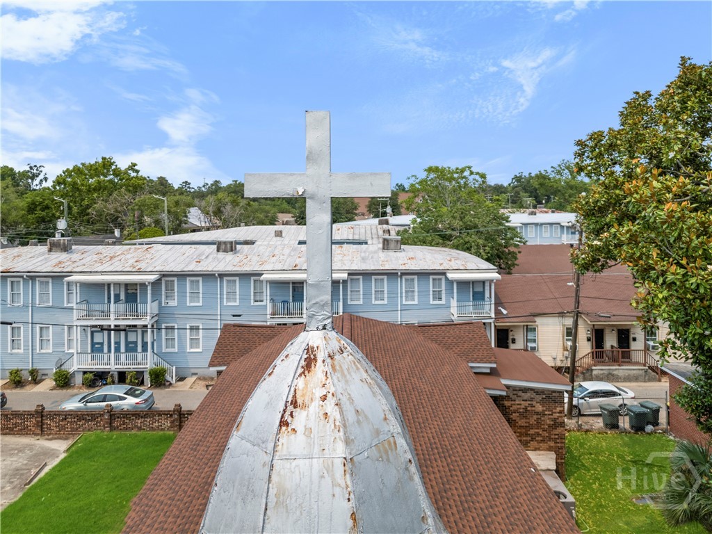 902 W 36th Street