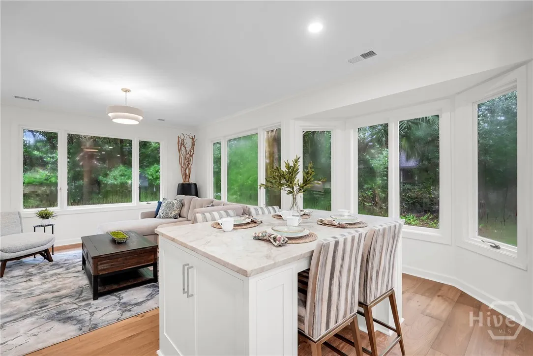 Savannah, Georgia 31411, United States, 4 Bedrooms Bedrooms, ,3 BathroomsBathrooms,Residential,Active,191296