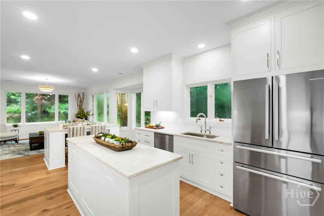 Savannah, Georgia 31411, United States, 4 Bedrooms Bedrooms, ,3 BathroomsBathrooms,Residential,Active,191296