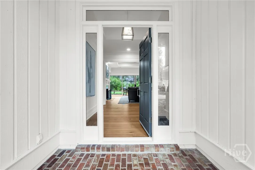 Savannah, Georgia 31411, United States, 4 Bedrooms Bedrooms, ,3 BathroomsBathrooms,Residential,Active,191296